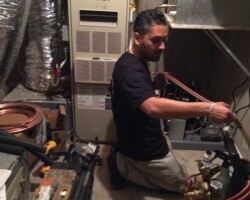 Welding of the Refrigeration Lines (Mario of WCCS San-Francisco) Welding of the Refrigeration Lines (Mario of WCCS San-Francisco)